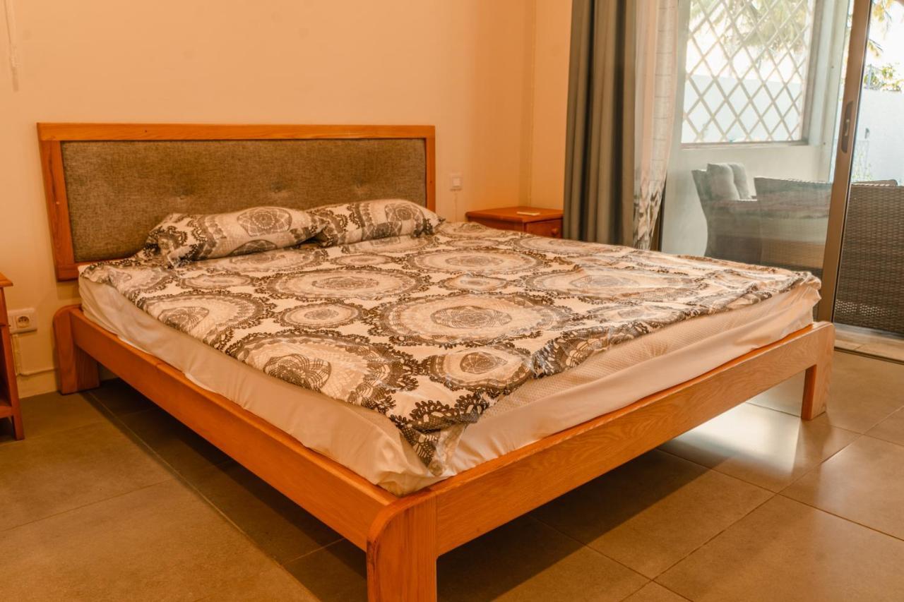 Stella Marris Beachfront Villa Pointe aux Sable Экстерьер фото