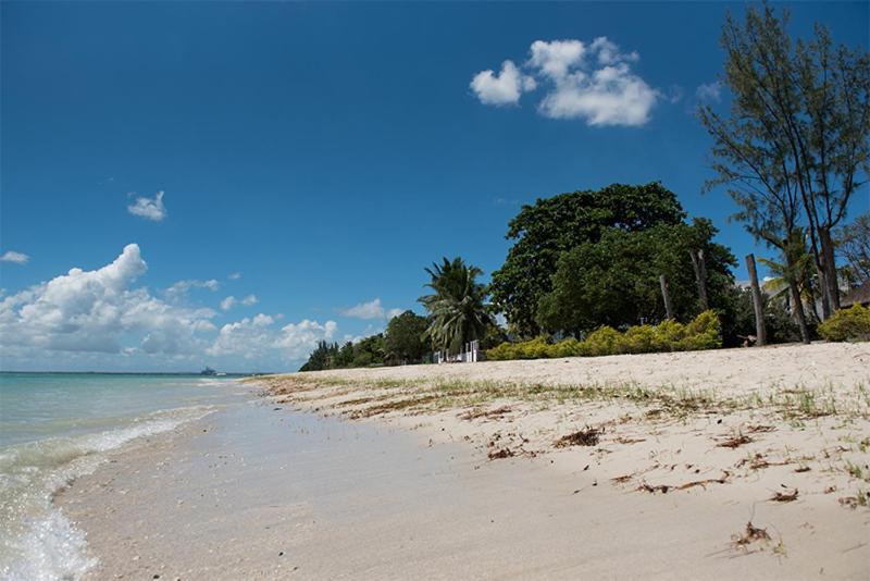 Stella Marris Beachfront Villa Pointe aux Sable Экстерьер фото